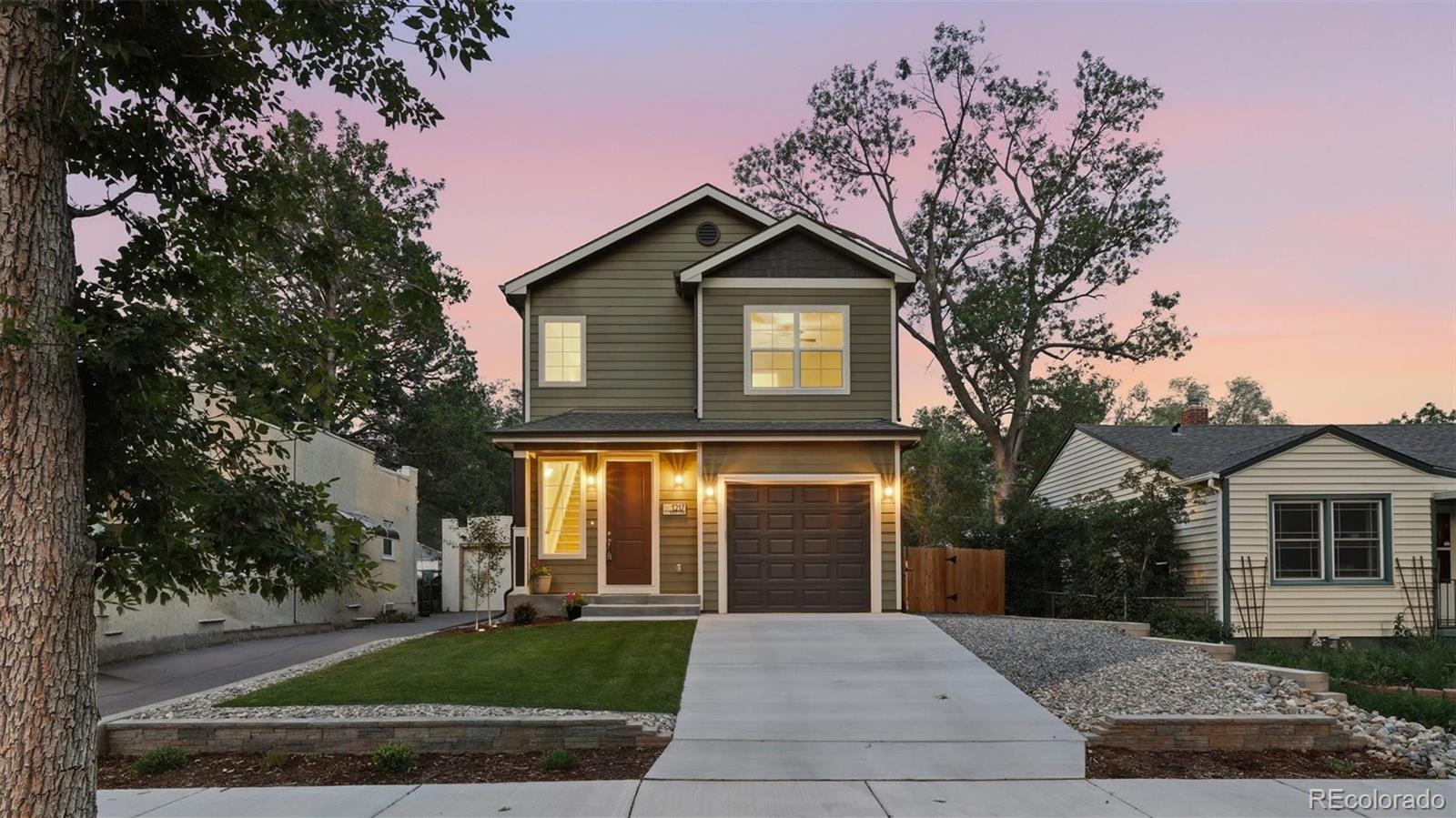 1217 Custer Avenue