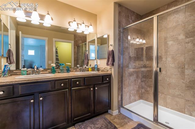 1234 Antrim Loop