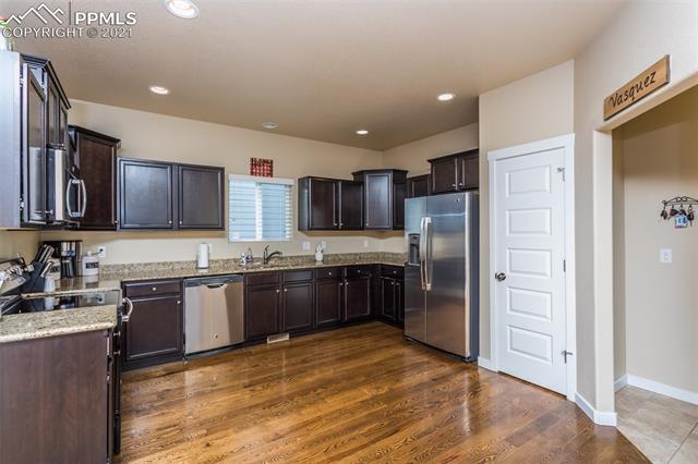 1234 Antrim Loop
