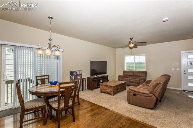 1234 Antrim Loop