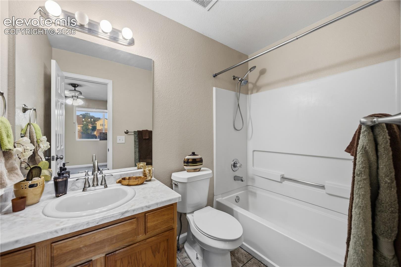 1335 Legend Oak Drive