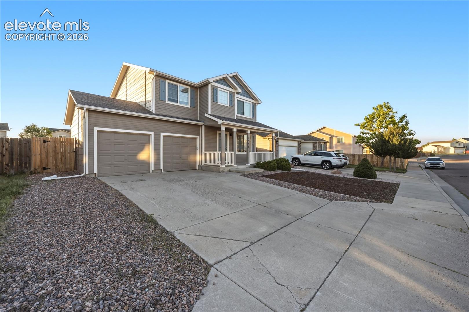 1335 Legend Oak Drive