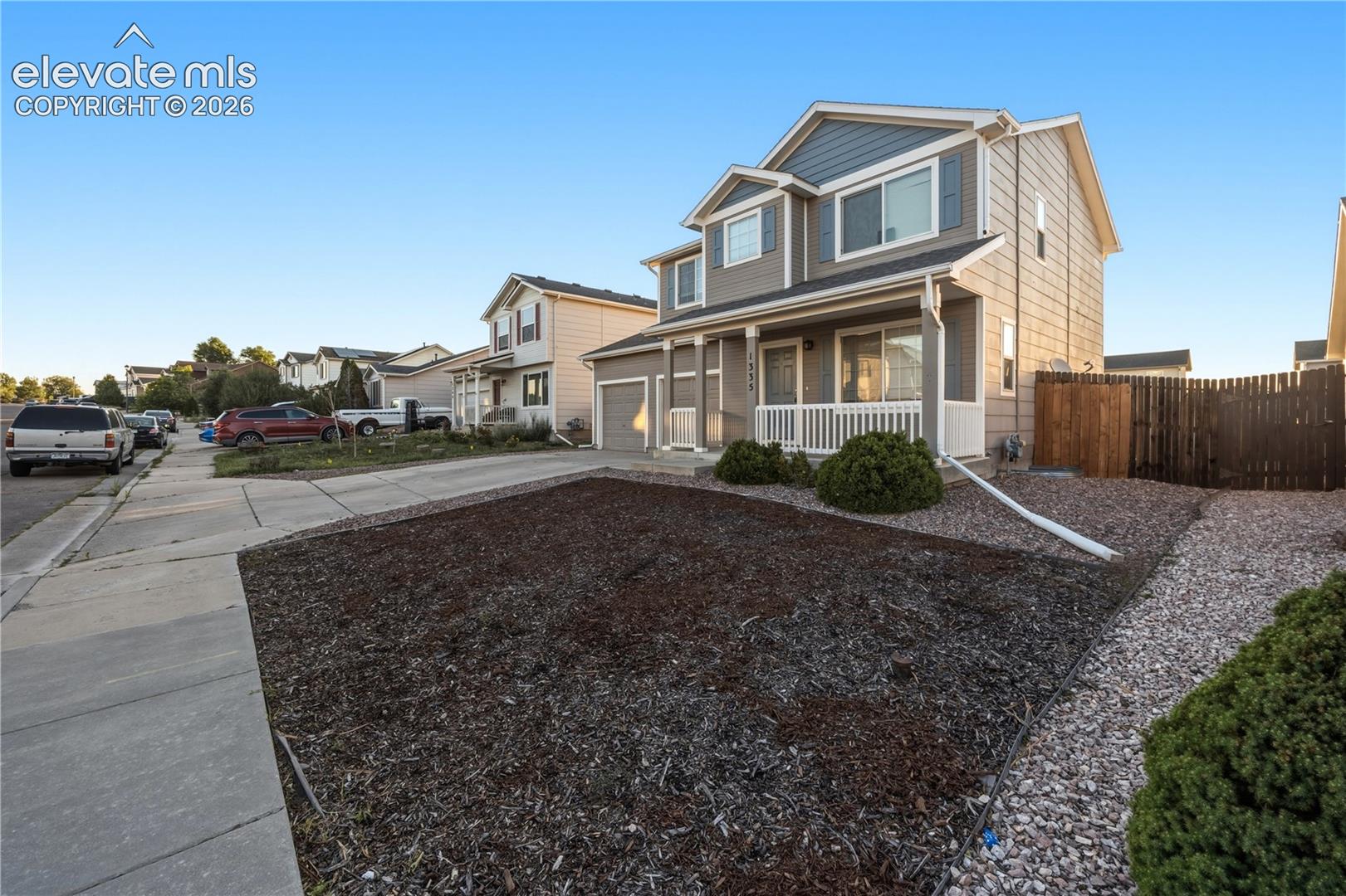 1335 Legend Oak Drive