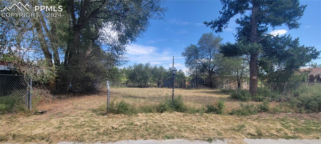 1311 Forest Road