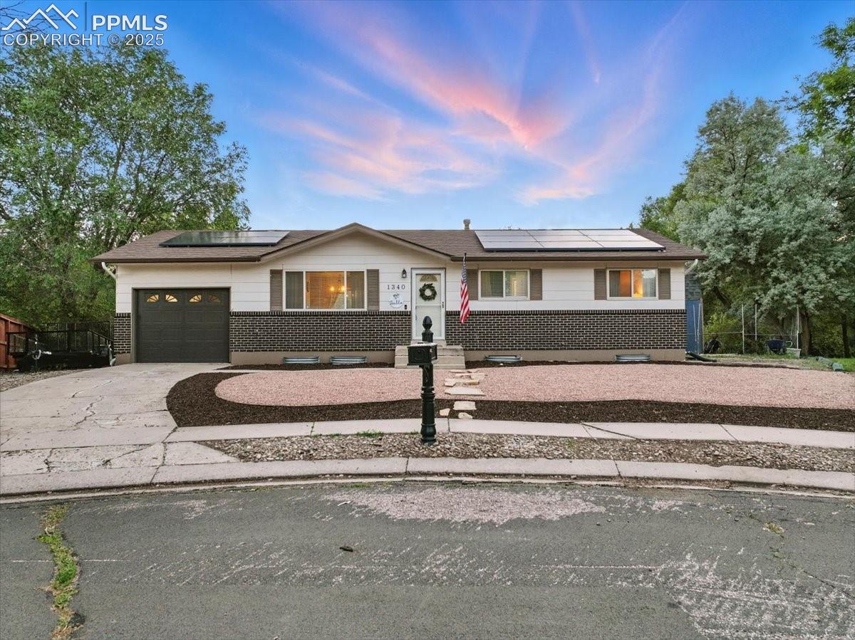 1340 Greeley Circle