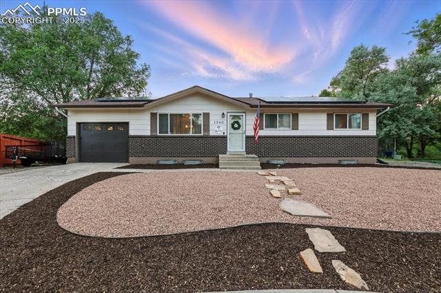 1340 Greeley Circle