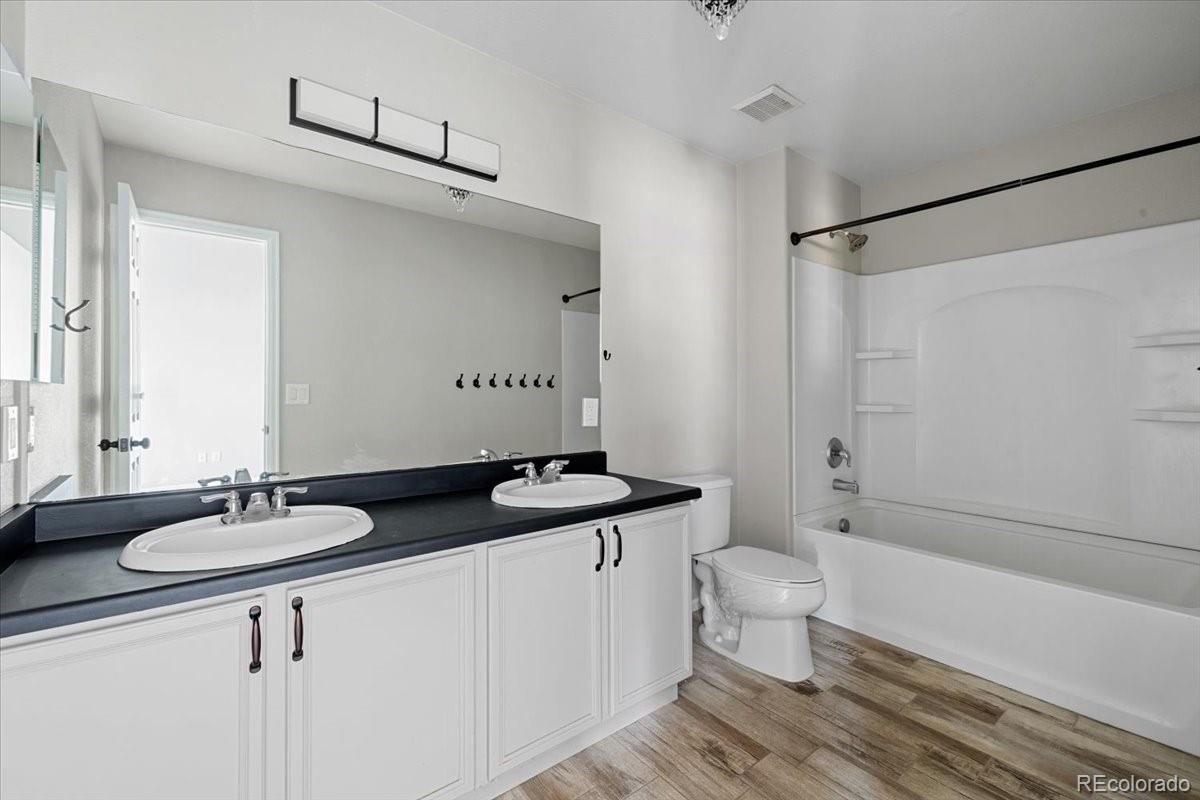 7422 Sandy Springs Point