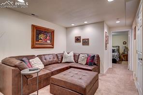 1530 Windwood Court