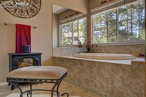 1530 Windwood Court