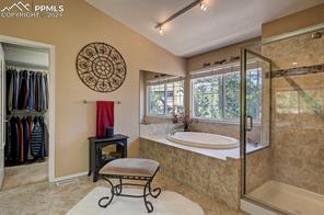 1530 Windwood Court