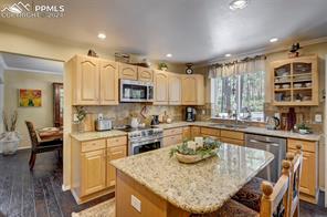 1530 Windwood Court