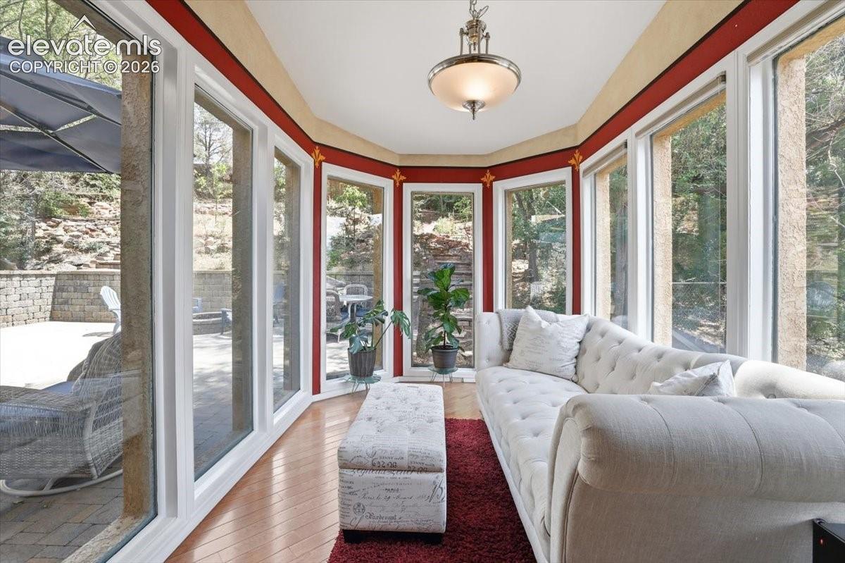 803 Panorama Drive