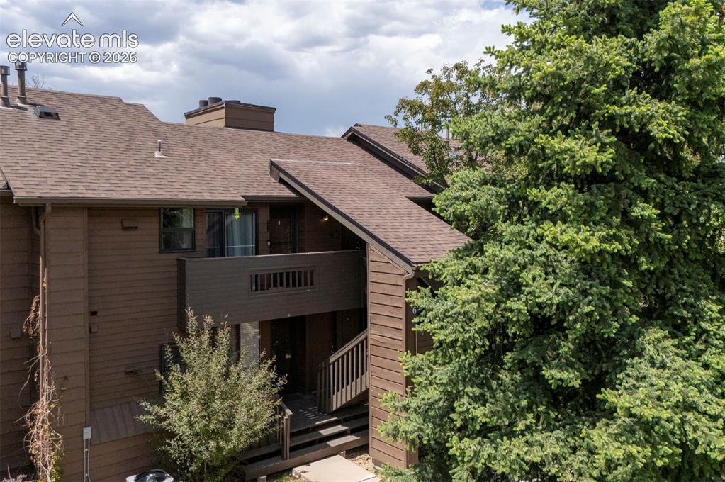 1016 Moorings Drive