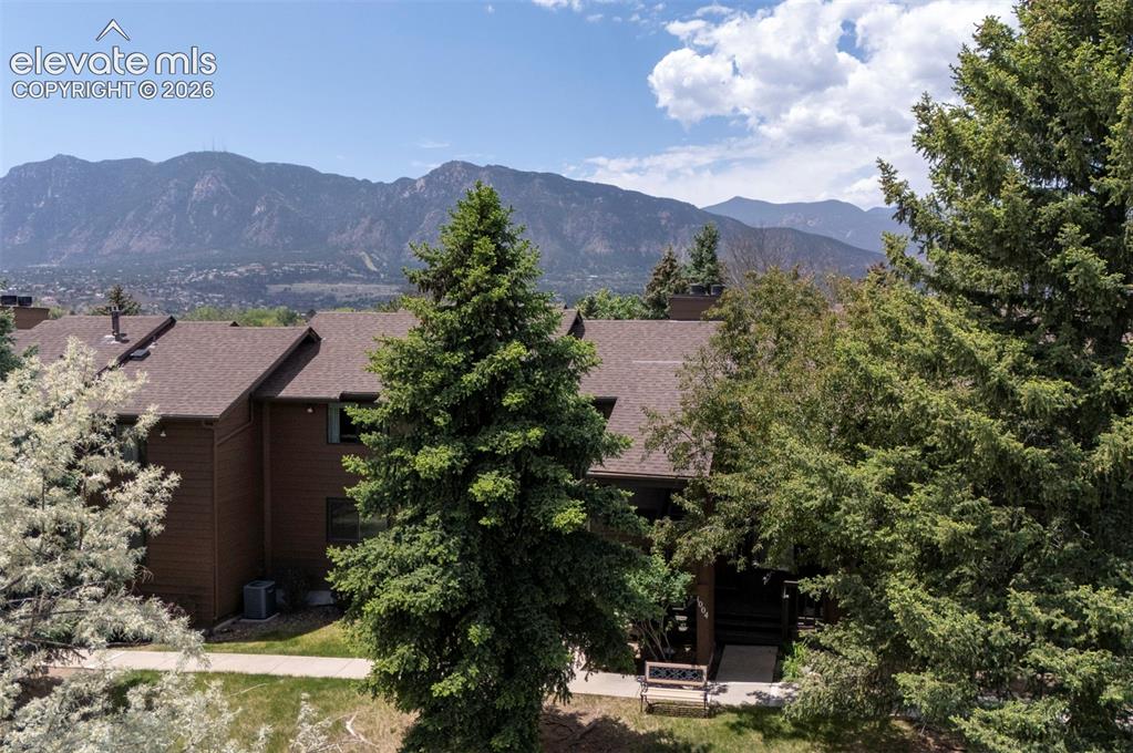 1016 Moorings Drive