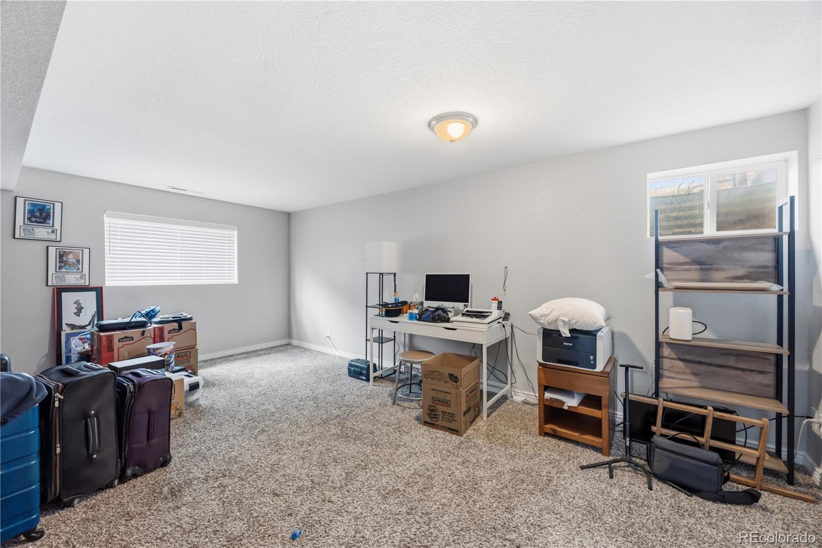 2122 Sussex Lane