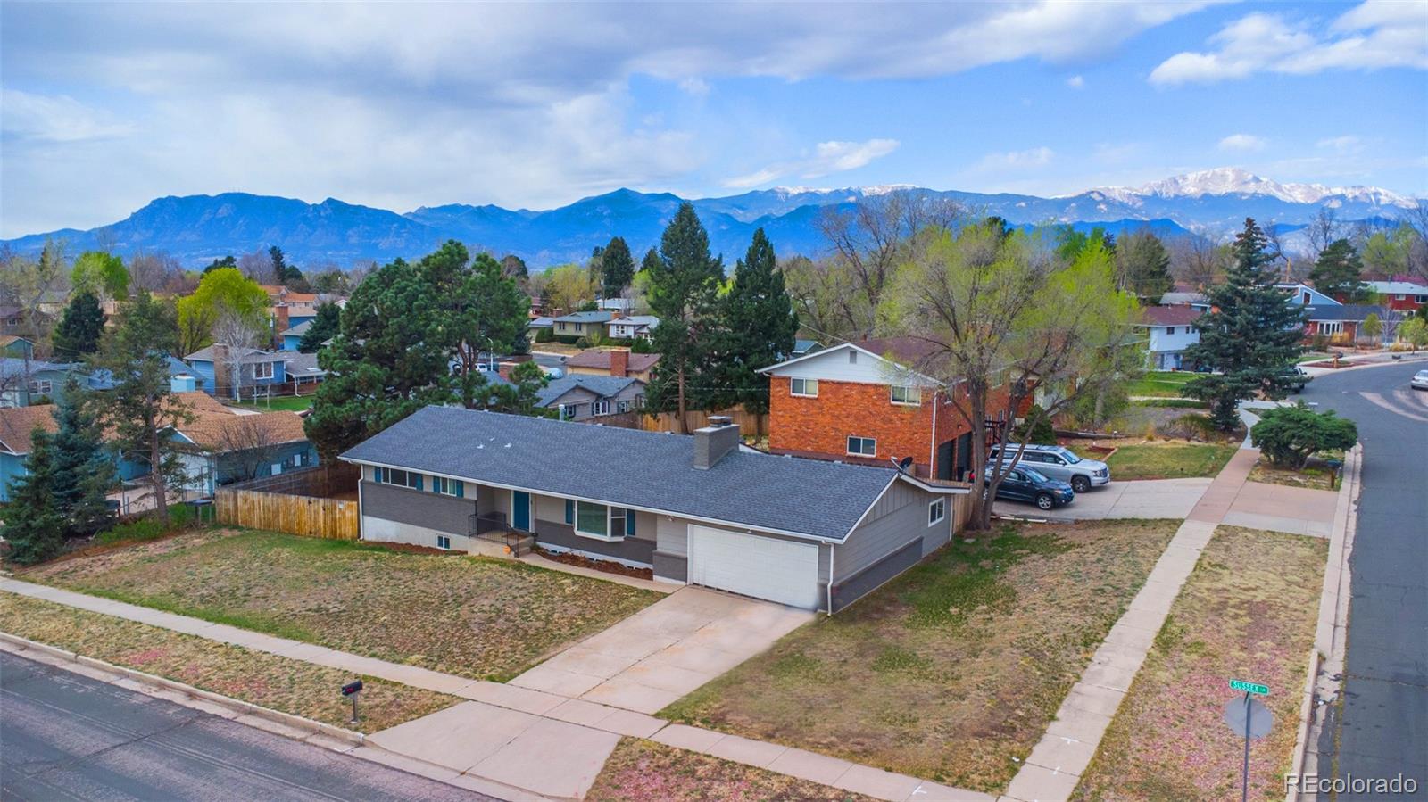 2122 Sussex Lane