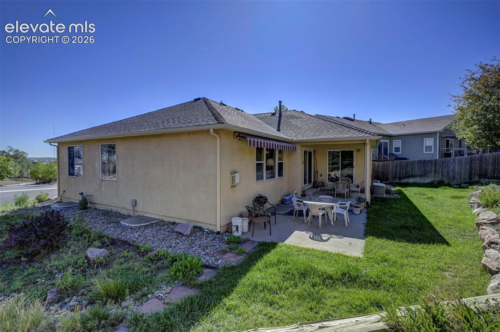 1442 W Costilla Street