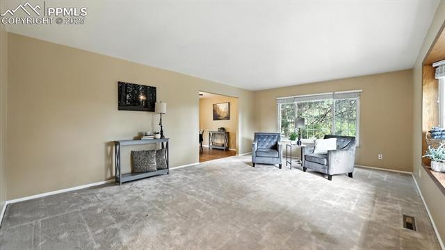 1717 Van Diest Road