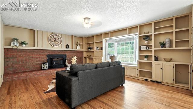 1717 Van Diest Road
