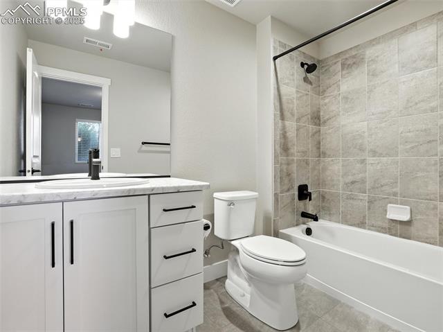 4254 Parkwood Trail