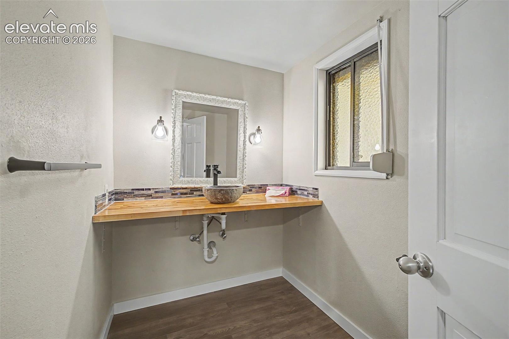 14420 Club Villa Drive Unit: B