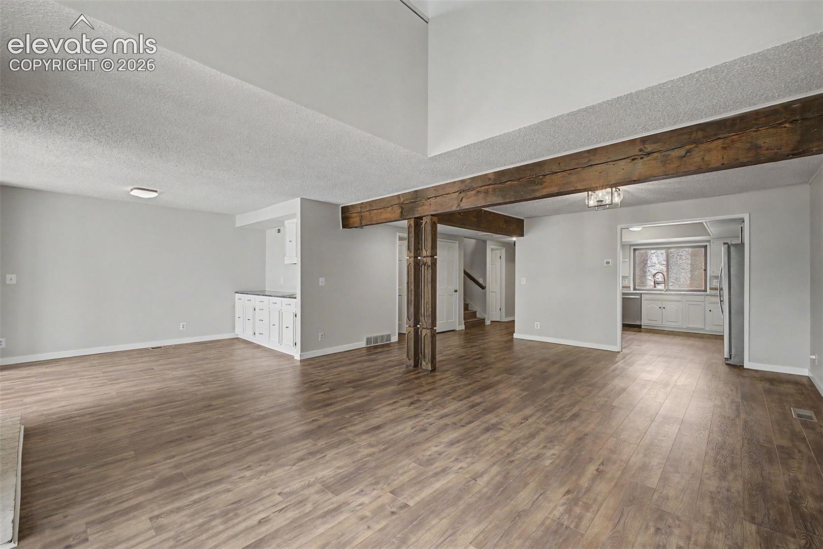 14420 Club Villa Drive Unit: B