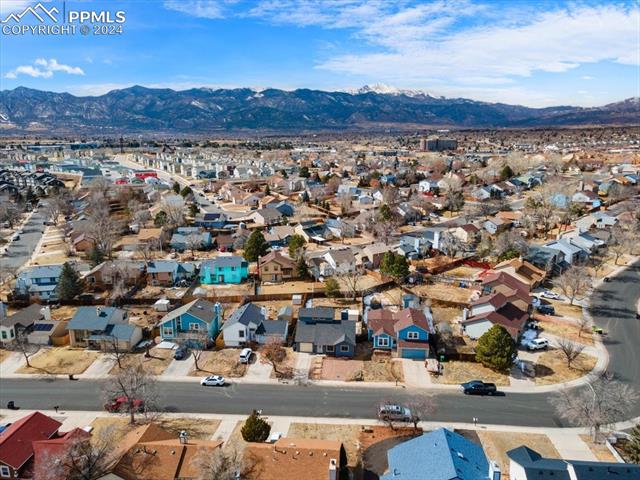 920 Greenbrier Drive