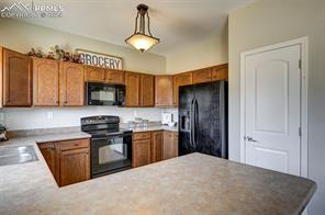 2034 Lillian Way