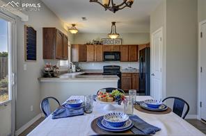2034 Lillian Way