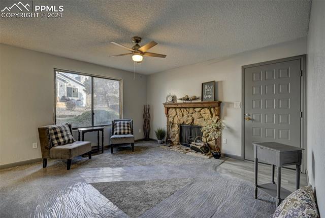 2827 Hearthwood Lane