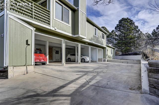 2827 Hearthwood Lane