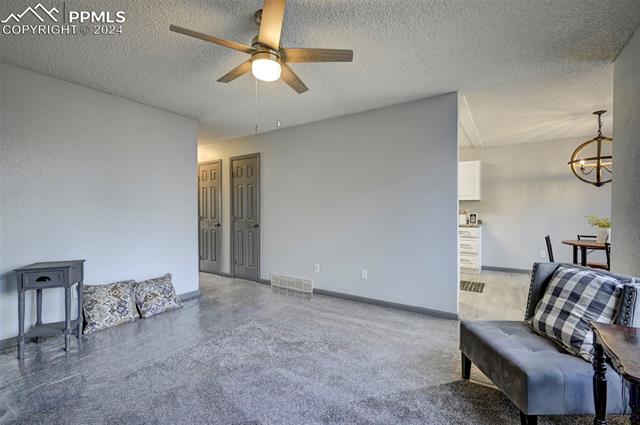 2827 Hearthwood Lane