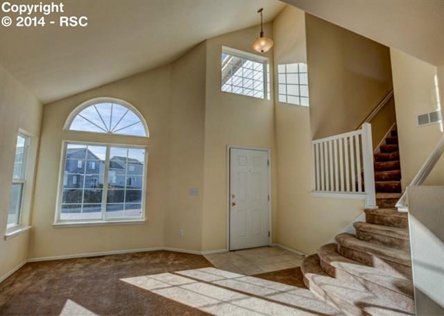 985 Ridgebury Place