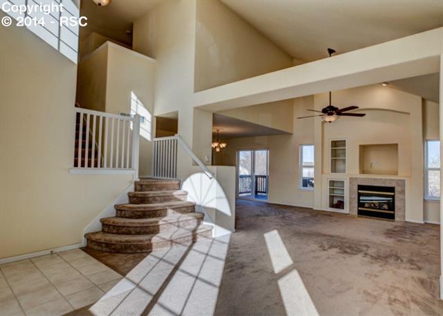 985 Ridgebury Place
