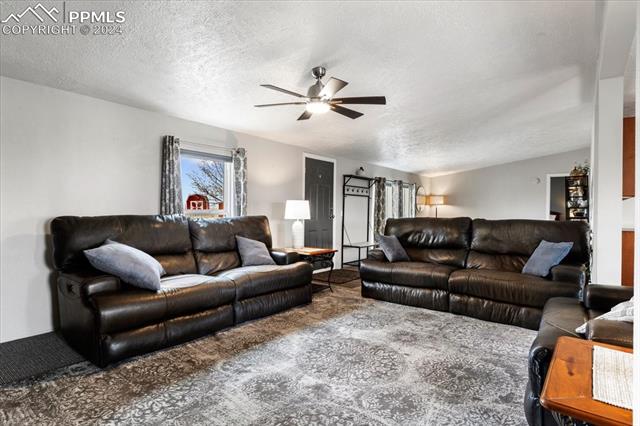 21019 Goldeneagle Drive