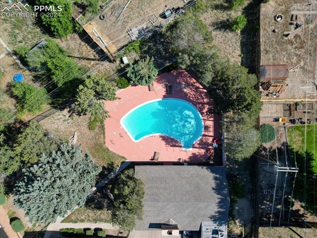 2902 Airport Road 203