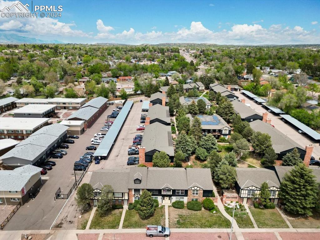 2902 Airport Road 203