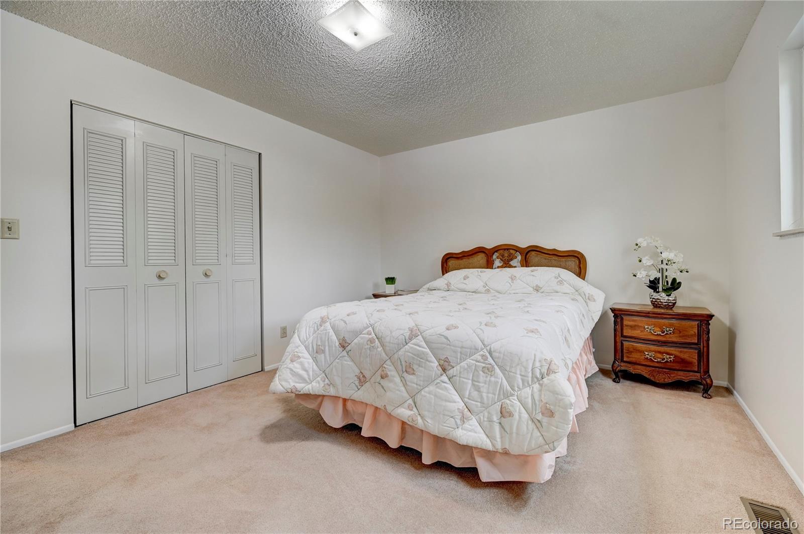 7205 Metropolitan Street