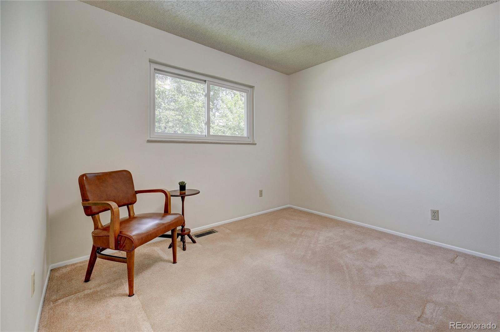 7205 Metropolitan Street