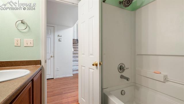 7476 Wind Haven Trail