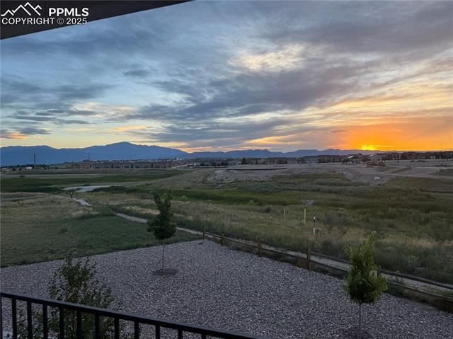 7646 Sun Shimmer View