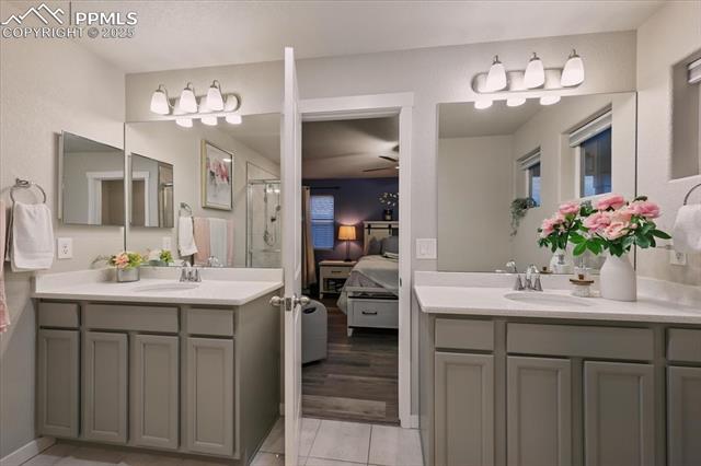 7646 Sun Shimmer View