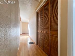 805 Nickerson