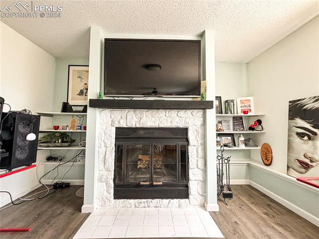 5561 Mosquito Pass Drive