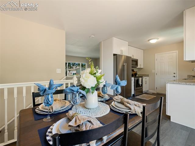 2128 El Camino Meseta