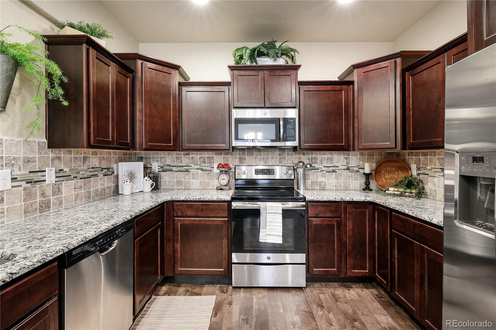 5622 Celtic Cross Grove