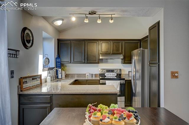 1930 Seven Arrow Drive