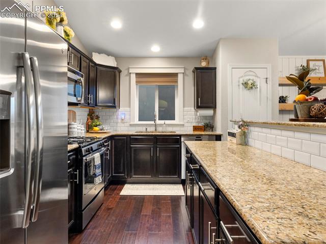 11921 Eagle Crest Court