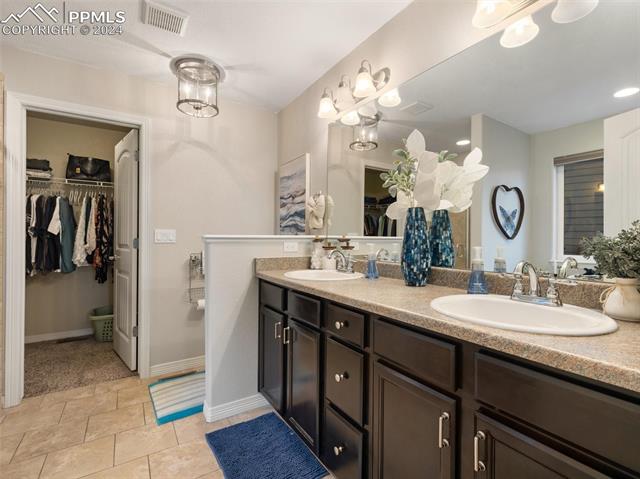 11921 Eagle Crest Court