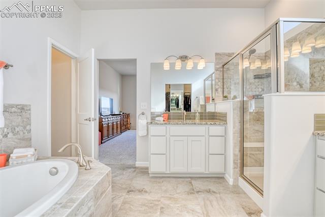 968 S Avenida Del Oro E